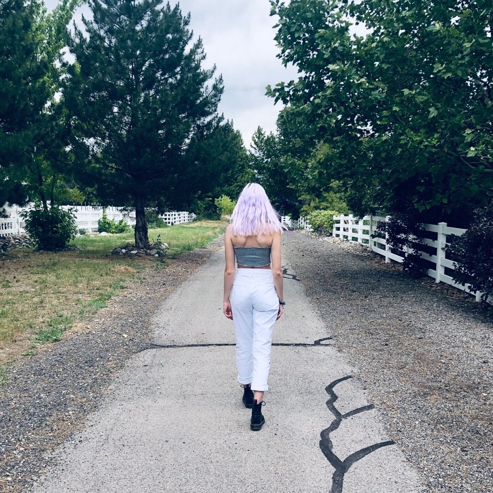 Armani Exchange mom/boyfriend jeans